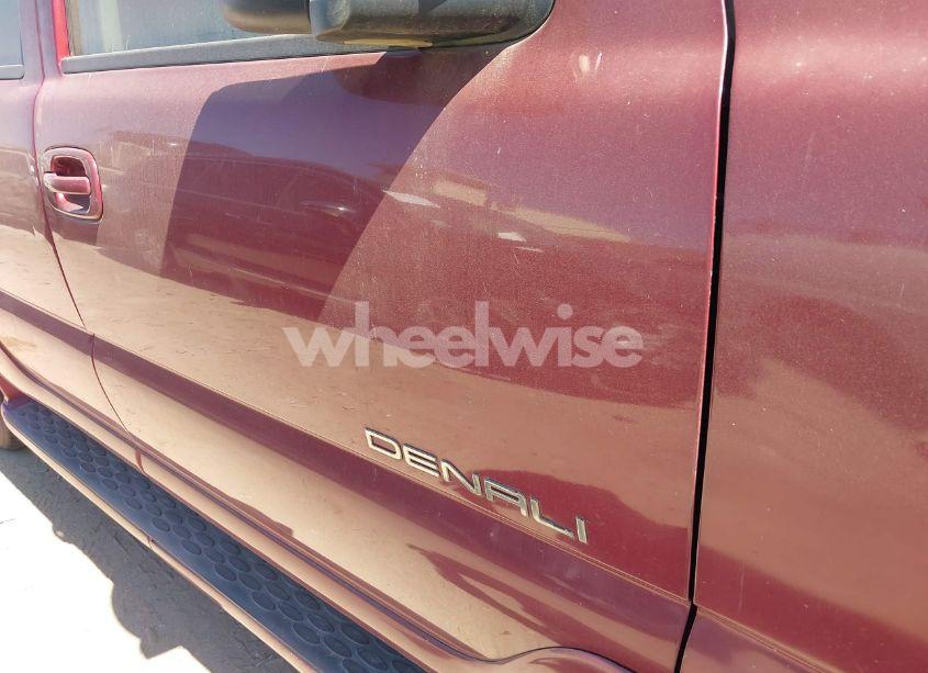 Photo 14 of 2005 Gmc Yukon XL 1500 DENALI (VIN 1GKFK66U75J192220)