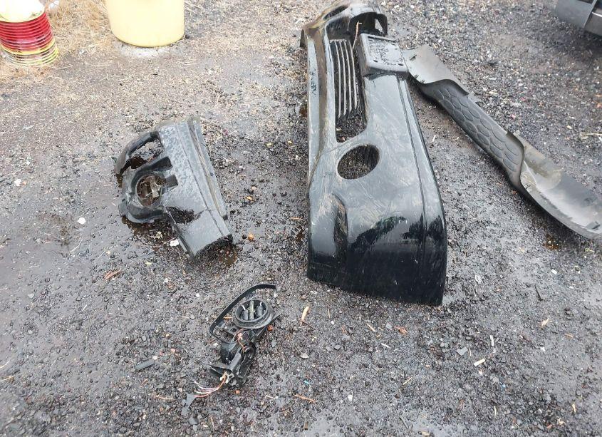 Photo 12 of 2002 Gmc Yukon XL 1500 DENALI (VIN 1GKFK66U82J151204)