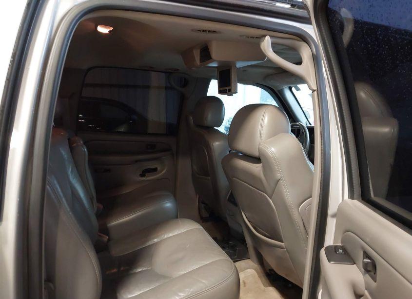 Photo 8 of 2004 Gmc Yukon XL 1500 DENALI (VIN 1GKFK66U94J247541)