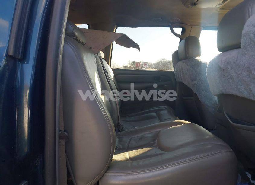 Photo 8 of 2005 Gmc Yukon XL 1500 DENALI (VIN 1GKFK66U95J224911)