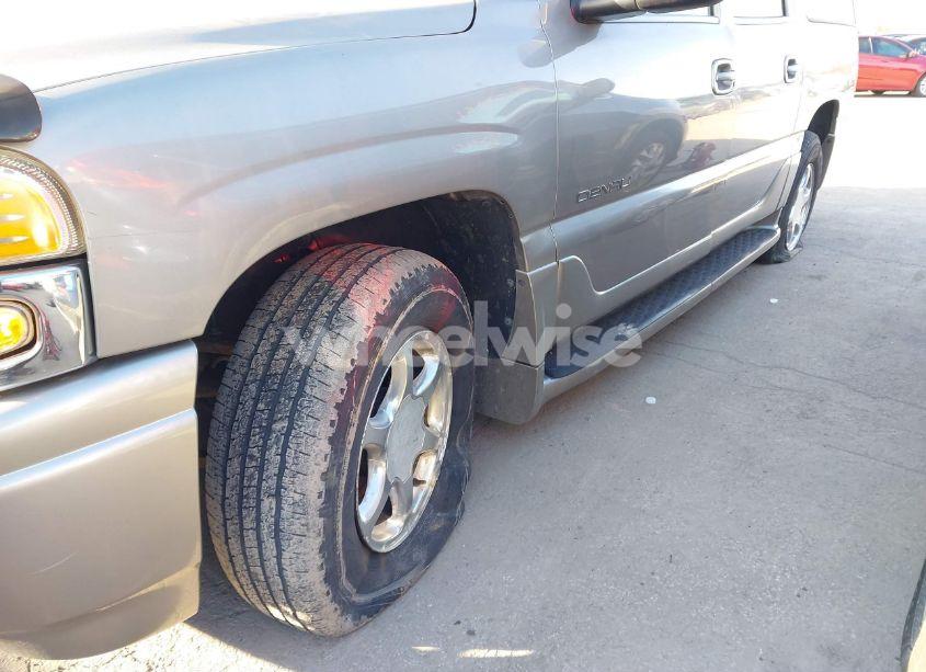 Photo 6 of 2003 Gmc Yukon XL 1500 DENALI (VIN 1GKFK66UX3J187686)