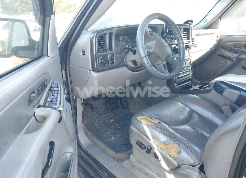 Photo 5 of 2003 Gmc Yukon XL 1500 DENALI (VIN 1GKFK66UX3J239950)