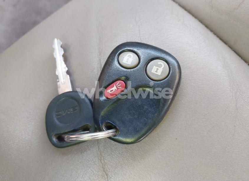 Photo 11 of 2004 Gmc Yukon XL 1500 DENALI (VIN 1GKFK66UX4J240436)