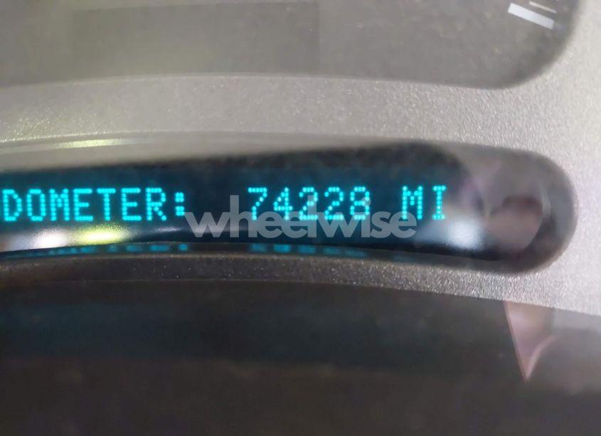 Photo 7 of 2004 Gmc Yukon XL 1500 DENALI (VIN 1GKFK66UX4J240436)