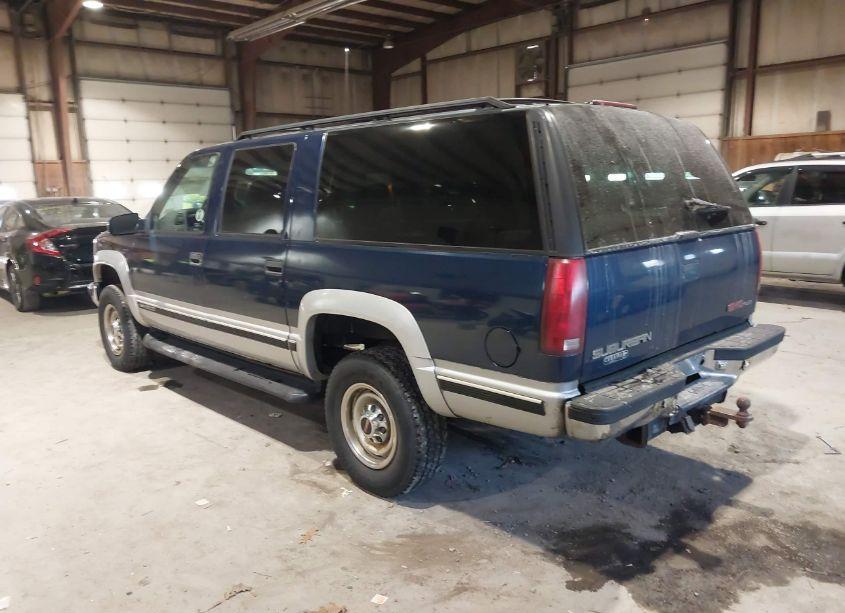 Photo 3 of 1997 Gmc Suburban 2500 SL (VIN 1GKGK26J8VJ713304)