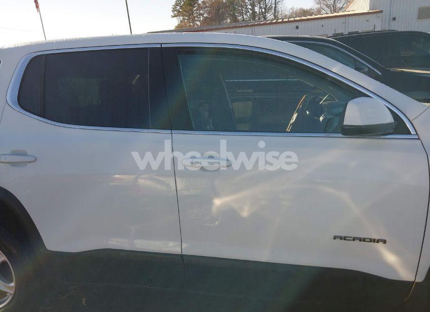 Photo 14 of 2018 Gmc Acadia SLE-1 (VIN 1GKKNKLA2JZ209882)