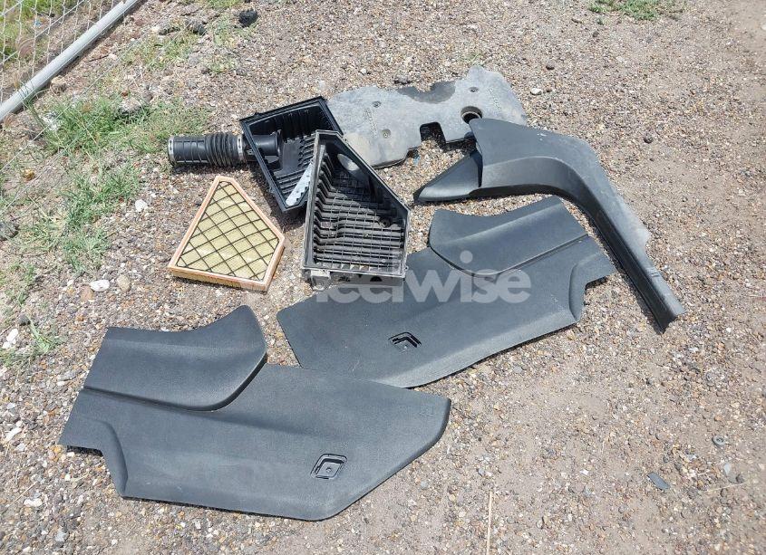 Photo 12 of 2018 Gmc Acadia SLE-1 (VIN 1GKKNKLA7JZ118042)