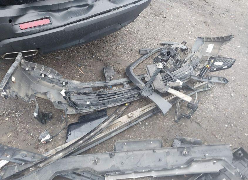 Photo 12 of 2021 Gmc Acadia FWD SLE (VIN 1GKKNKLS2MZ135991)