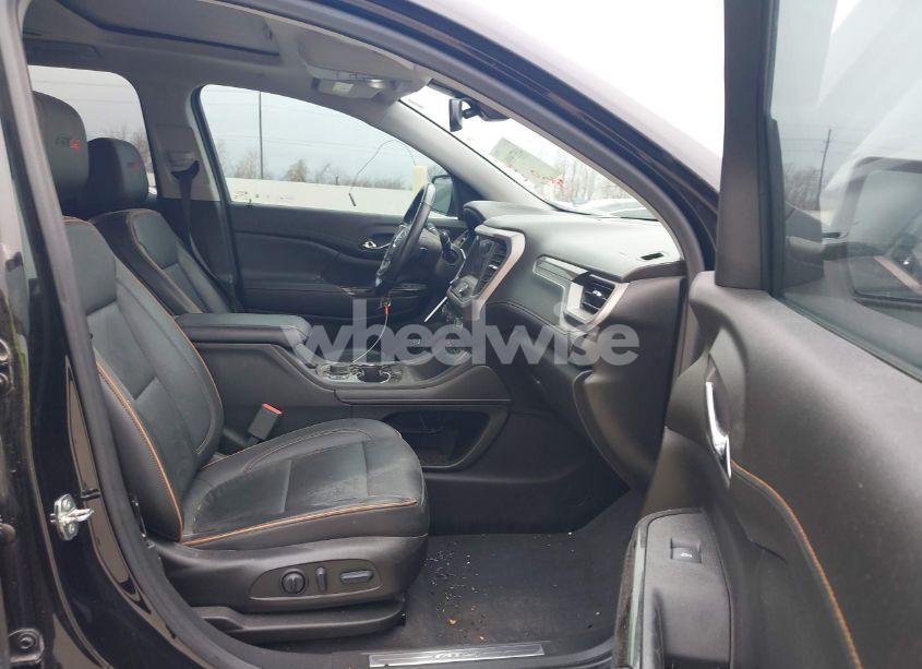 Photo 5 of 2022 Gmc Acadia AWD AT4 (VIN 1GKKNLLS7NZ124945)