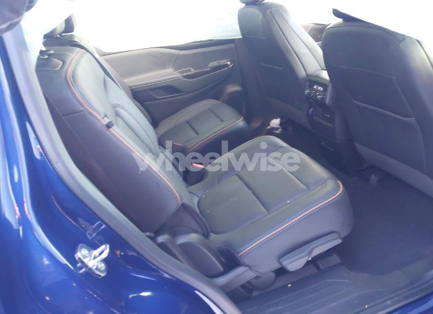 Photo 8 of 2023 Gmc Acadia AWD AT4 (VIN 1GKKNLLSXPZ146229)