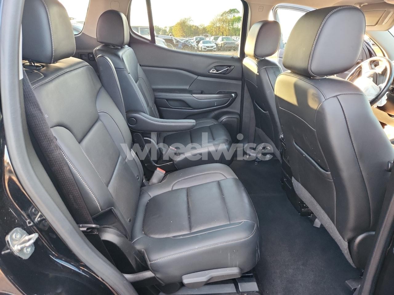 Photo 11 of 2022 GMC ACADIA SLT (VIN 1GKKNML49NZ173376)