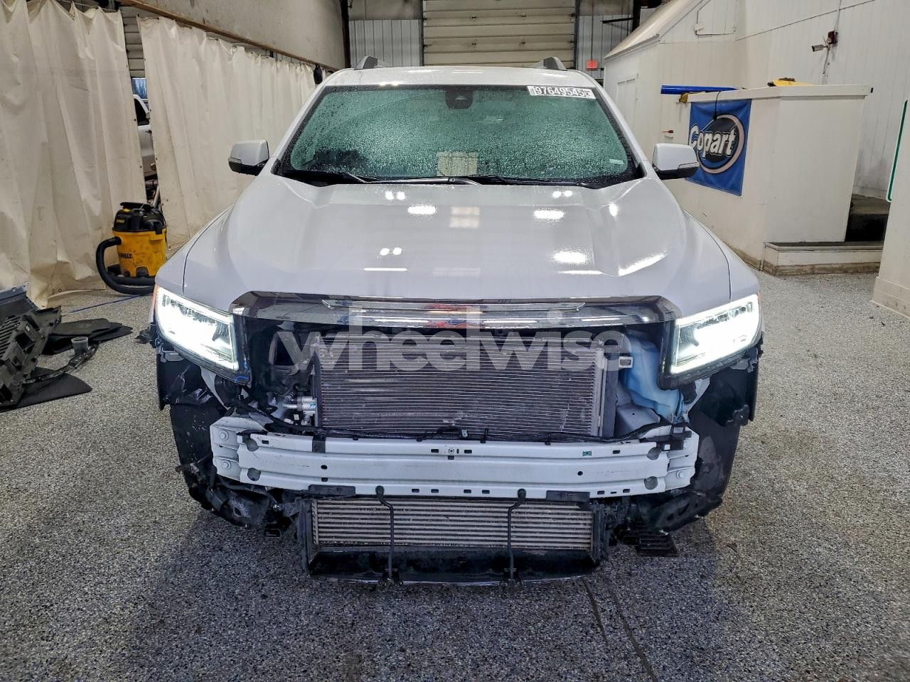 Photo 5 of 2023 GMC ACADIA SLT (VIN 1GKKNML4XPZ221101)