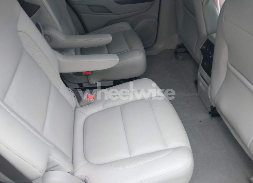 Photo 8 of 2019 Gmc Acadia SLT-1 (VIN 1GKKNMLS3KZ150041)