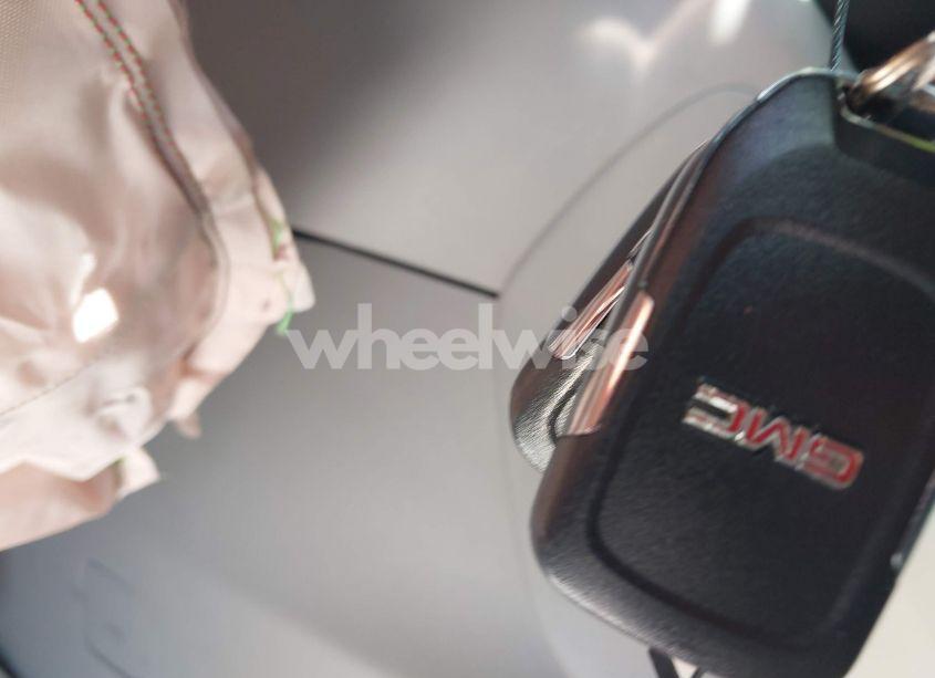 Photo 11 of 2018 Gmc Acadia SLT-1 (VIN 1GKKNMLS5JZ138987)