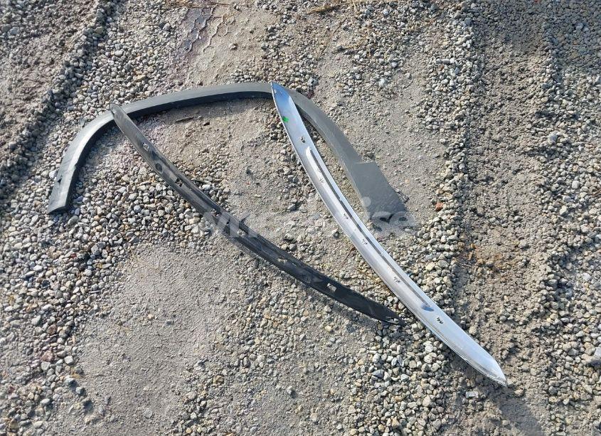 Photo 12 of 2021 Gmc Acadia FWD SLT (VIN 1GKKNMLS7MZ171235)