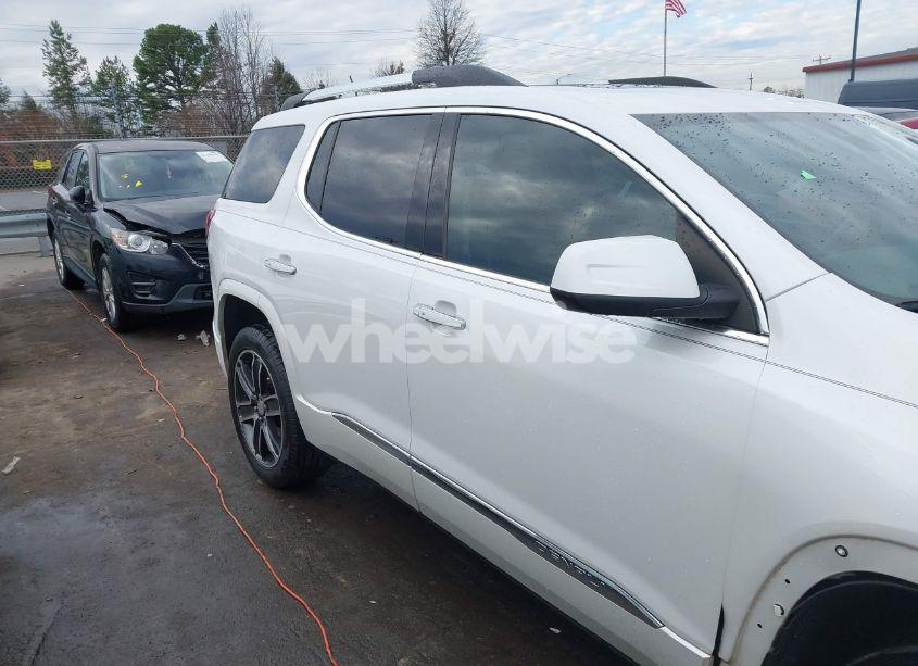 Photo 13 of 2018 Gmc Acadia DENALI (VIN 1GKKNPLS5JZ205721)