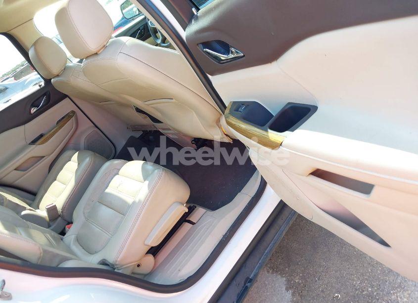 Photo 8 of 2017 Gmc Acadia DENALI (VIN 1GKKNPLS9HZ213783)