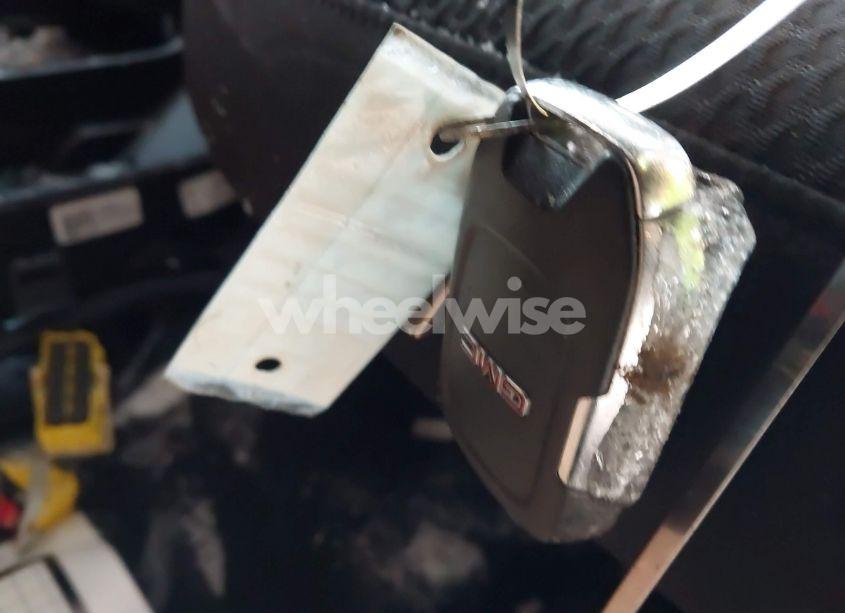 Photo 11 of 2022 Gmc Acadia AWD SLE (VIN 1GKKNRL43NZ113686)