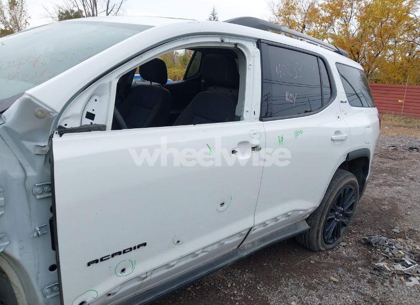 Photo 17 of 2022 Gmc Acadia AWD SLE (VIN 1GKKNRL46NZ143622)