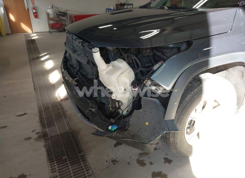 Photo 6 of 2019 Gmc Acadia SLE-1 (VIN 1GKKNRLA9KZ131661)