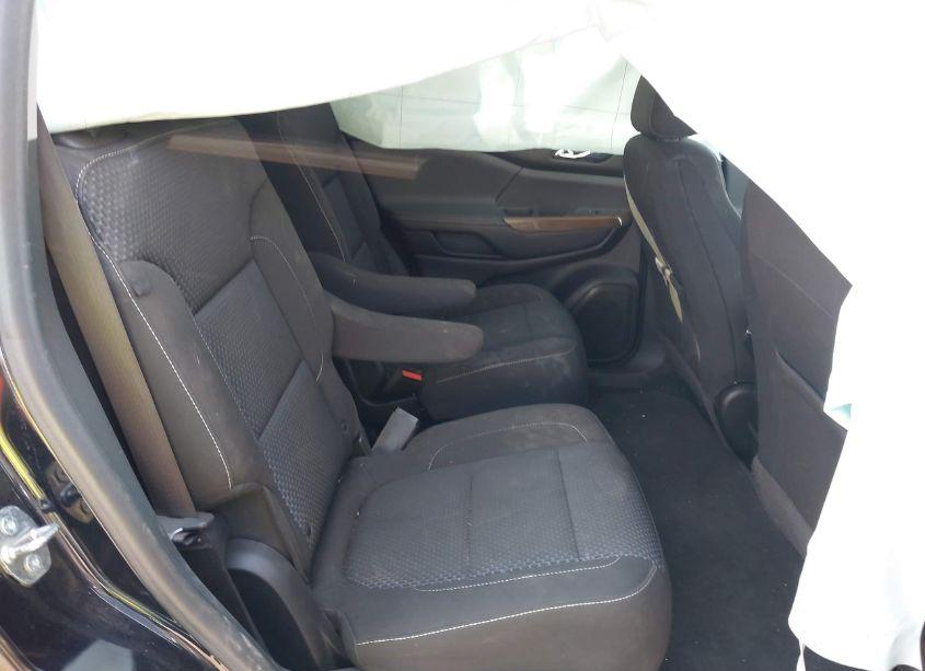 Photo 8 of 2021 Gmc Acadia AWD SLE (VIN 1GKKNRLS2MZ123705)