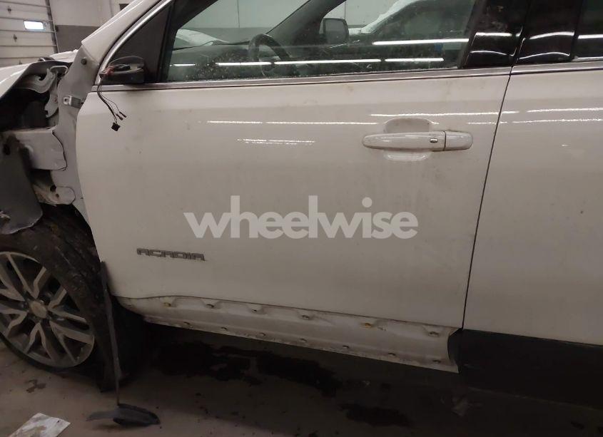 Photo 18 of 2018 Gmc Acadia SLE-2 (VIN 1GKKNSLS4JZ201761)