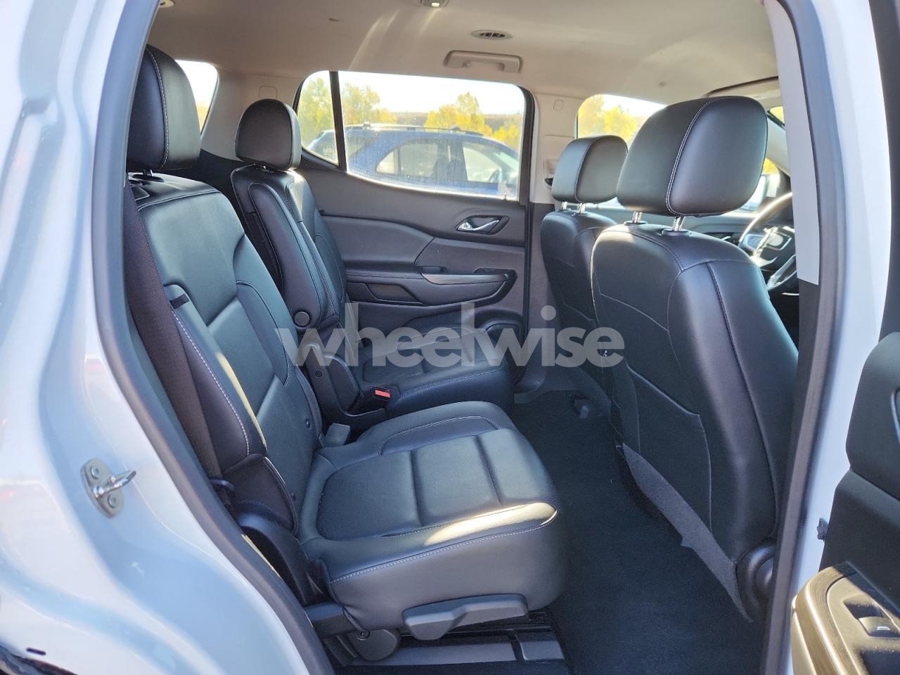 Photo 11 of 2023 GMC ACADIA SLT (VIN 1GKKNUL45PZ156562)