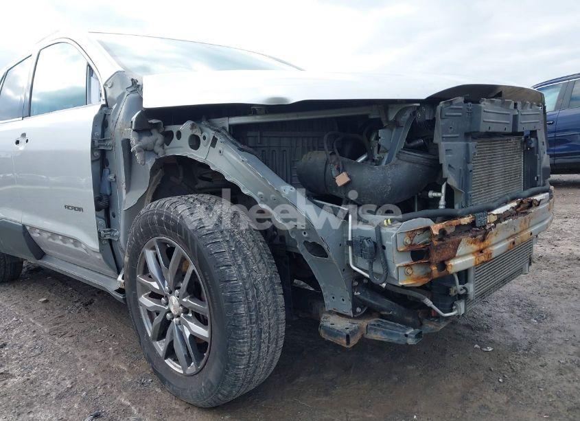 Photo 6 of 2017 Gmc Acadia SLT-1 (VIN 1GKKNULS7HZ270577)