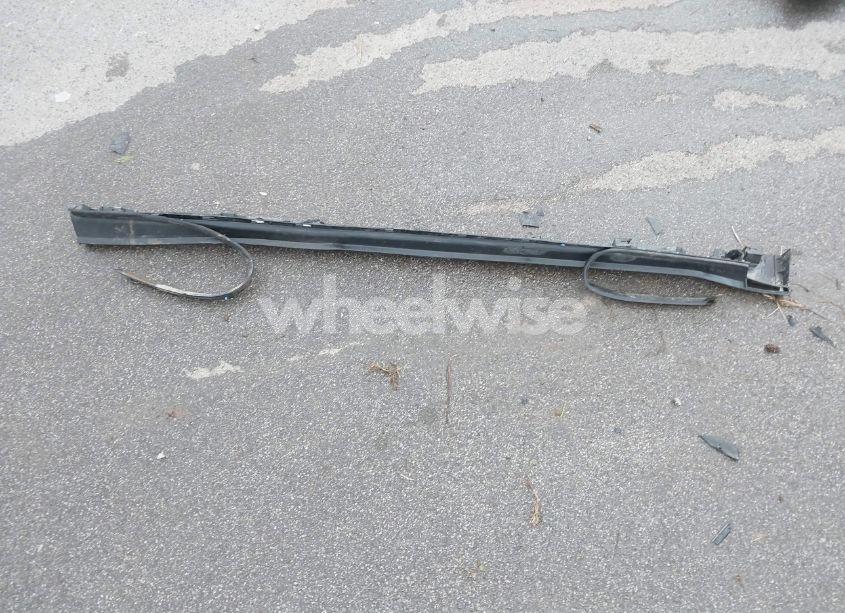 Photo 11 of 2021 Gmc Acadia AWD SLT (VIN 1GKKNULS8MZ172846)