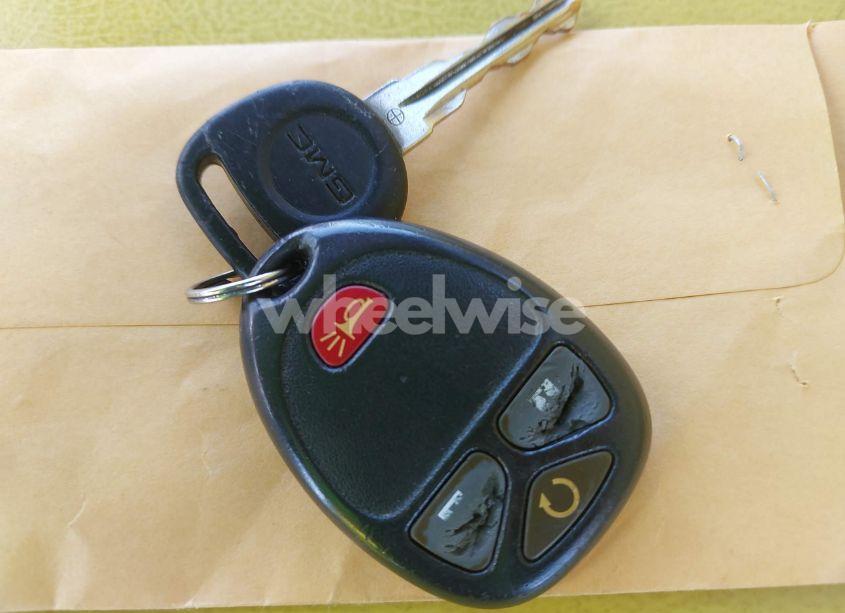 Photo 11 of 2011 Gmc Acadia SL (VIN 1GKKRNED1BJ399493)