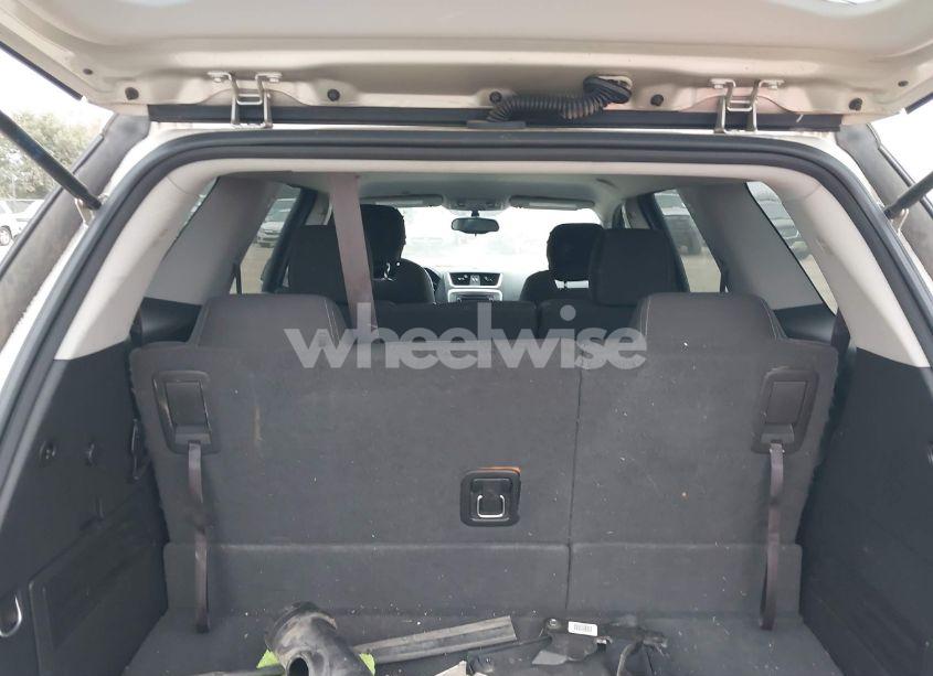 Photo 8 of 2015 Gmc Acadia SLE-1 (VIN 1GKKRNED9FJ200776)