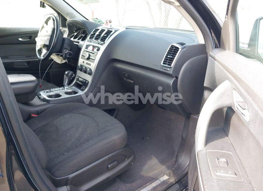 Photo 5 of 2012 Gmc Acadia SLE (VIN 1GKKRPED0CJ324054)