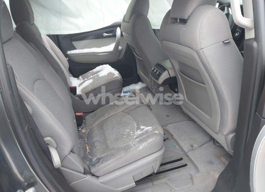 Photo 8 of 2011 Gmc Acadia SLE (VIN 1GKKRPED1BJ107532)