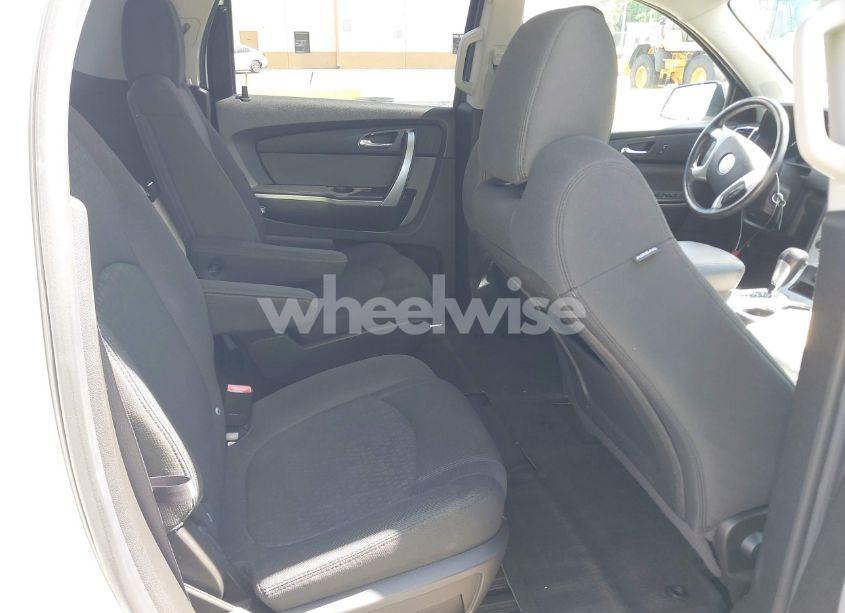 Photo 8 of 2011 Gmc Acadia SLE (VIN 1GKKRPED2BJ251252)