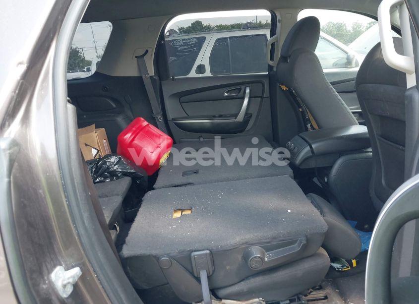 Photo 8 of 2011 Gmc Acadia SLE (VIN 1GKKRPED4BJ217684)