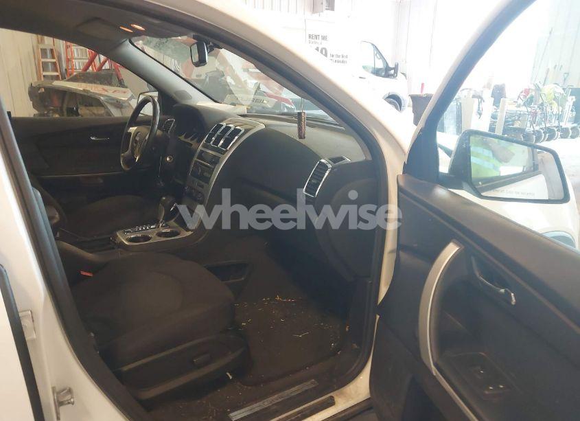 Photo 5 of 2011 Gmc Acadia SLE (VIN 1GKKRPED4BJ282678)