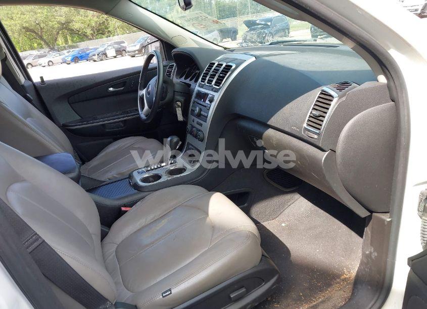 Photo 5 of 2011 Gmc Acadia SLE (VIN 1GKKRPED6BJ310366)