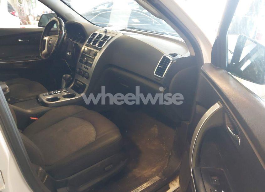 Photo 5 of 2012 Gmc Acadia SLE (VIN 1GKKRPED6CJ163807)