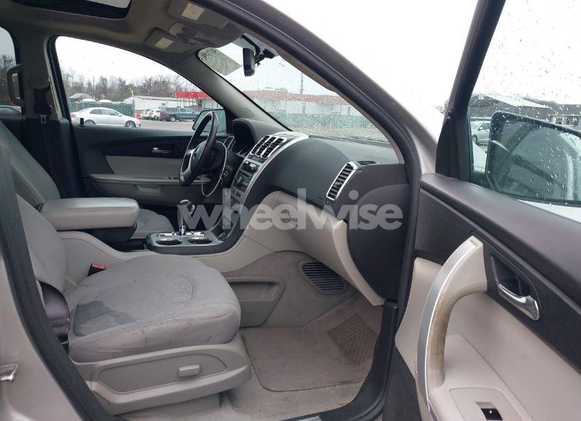 Photo 5 of 2011 Gmc Acadia SLE (VIN 1GKKRPED7BJ127235)