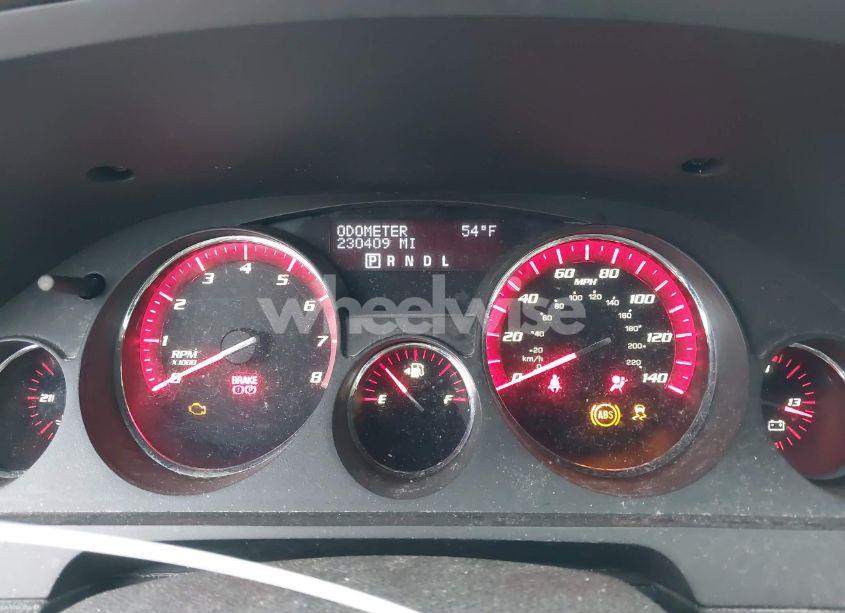 Photo 7 of 2011 Gmc Acadia SLE (VIN 1GKKRPED7BJ127235)