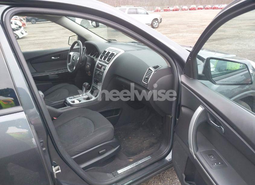 Photo 5 of 2011 Gmc Acadia SLE (VIN 1GKKRPED9BJ211038)