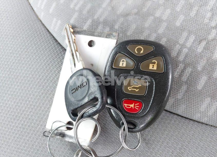 Photo 11 of 2012 Gmc Acadia SLE (VIN 1GKKRPED9CJ420569)