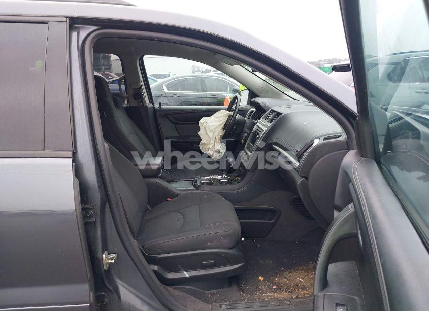 Photo 5 of 2013 Gmc Acadia SLE-2 (VIN 1GKKRPKD3DJ161597)