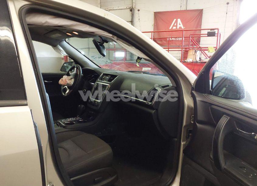 Photo 5 of 2014 Gmc Acadia SLE-2 (VIN 1GKKRPKD9EJ373583)