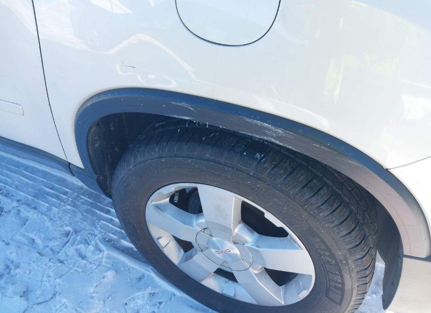 Photo 13 of 2011 Gmc Acadia (VIN 1GKKVNED4BJ256095)