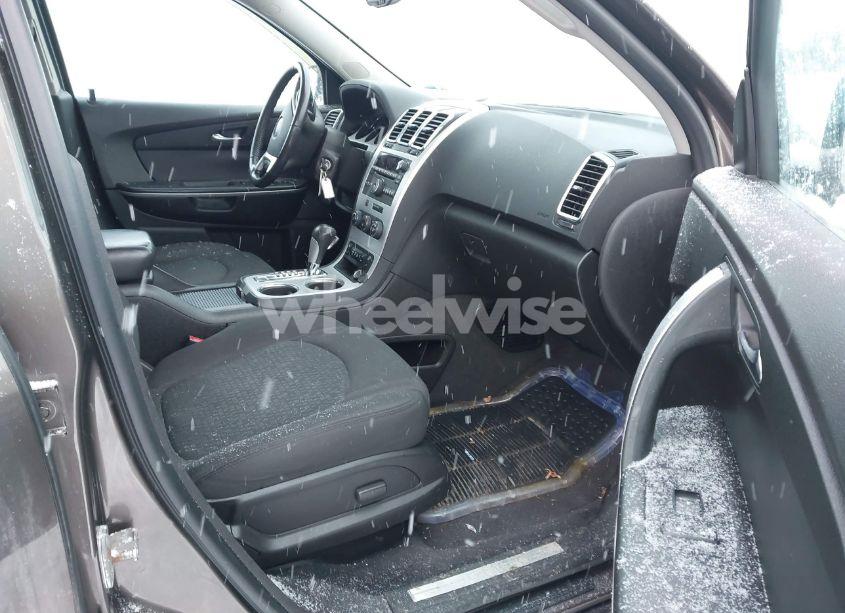 Photo 5 of 2012 Gmc Acadia SLE (VIN 1GKKVPED0CJ318282)