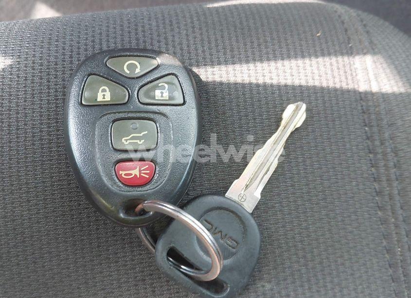 Photo 11 of 2011 Gmc Acadia SLE (VIN 1GKKVPED1BJ310111)