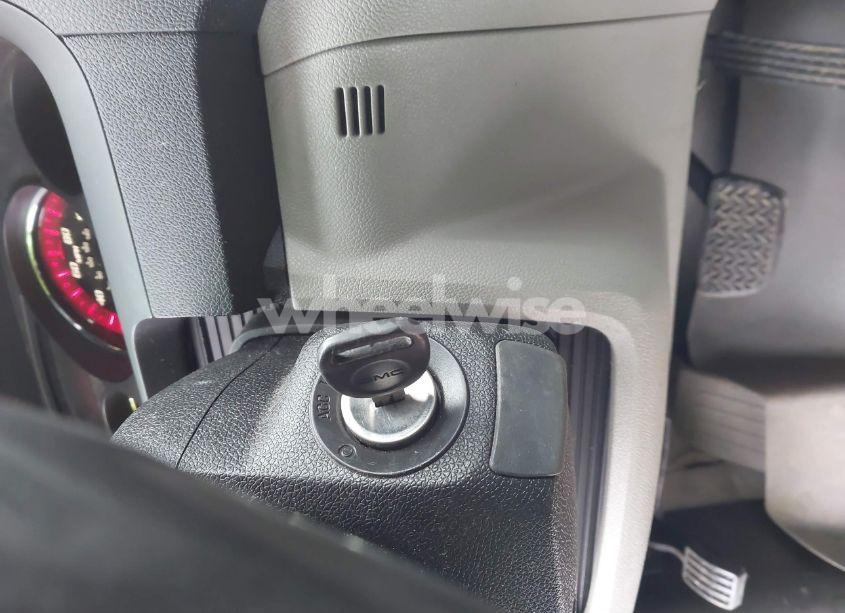 Photo 11 of 2011 Gmc Acadia SLE (VIN 1GKKVPED2BJ273649)