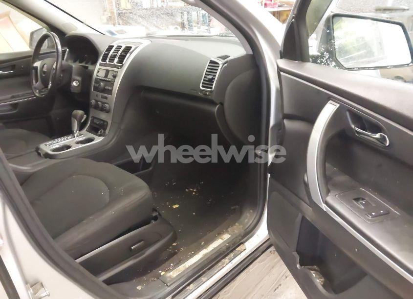 Photo 5 of 2012 Gmc Acadia SLE (VIN 1GKKVPED6CJ186502)