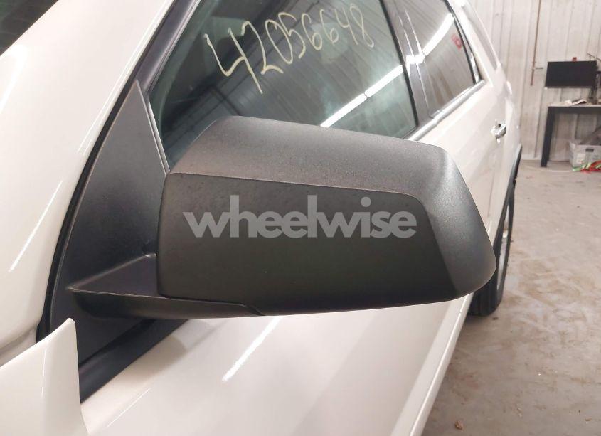 Photo 12 of 2011 Gmc Acadia SLE (VIN 1GKKVPED8BJ399448)